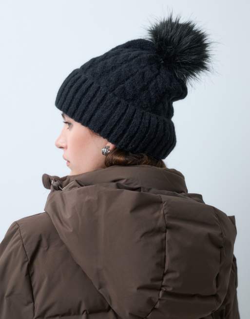 Columbia Winter Blur II beanie in black, 3 of 3