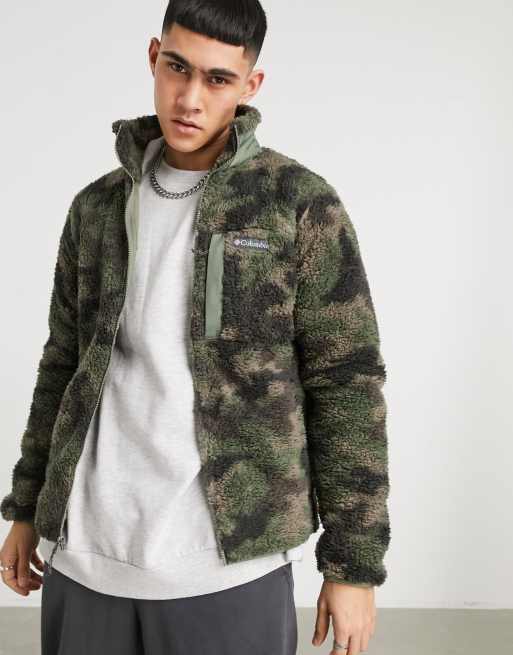 Abstract Camo Fleece Green