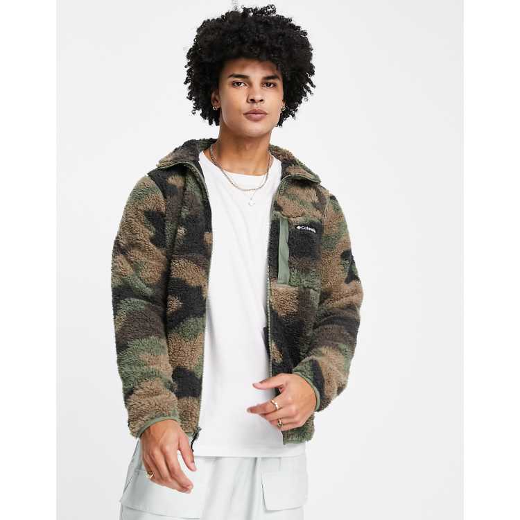 Columbia Winter Pass Fleece met ritssluiting in camo ASOS
