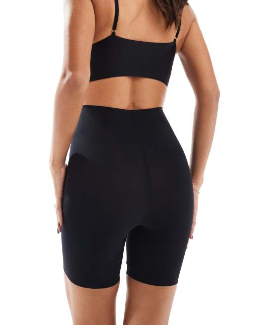 Commando Classic control short in black, 2 of 4