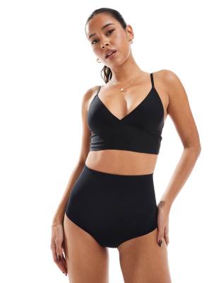 Commando Classic control thong black in black