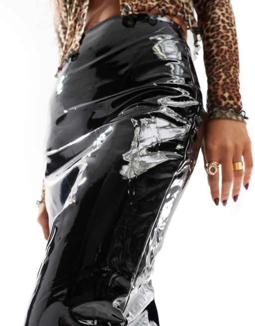 Commando Faux patent midi leather skirt in black, 3 of 5