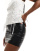 Thumbnail 1 van 5
