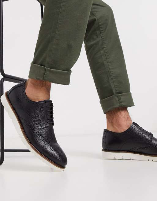 Common People leather brogue shoe in black