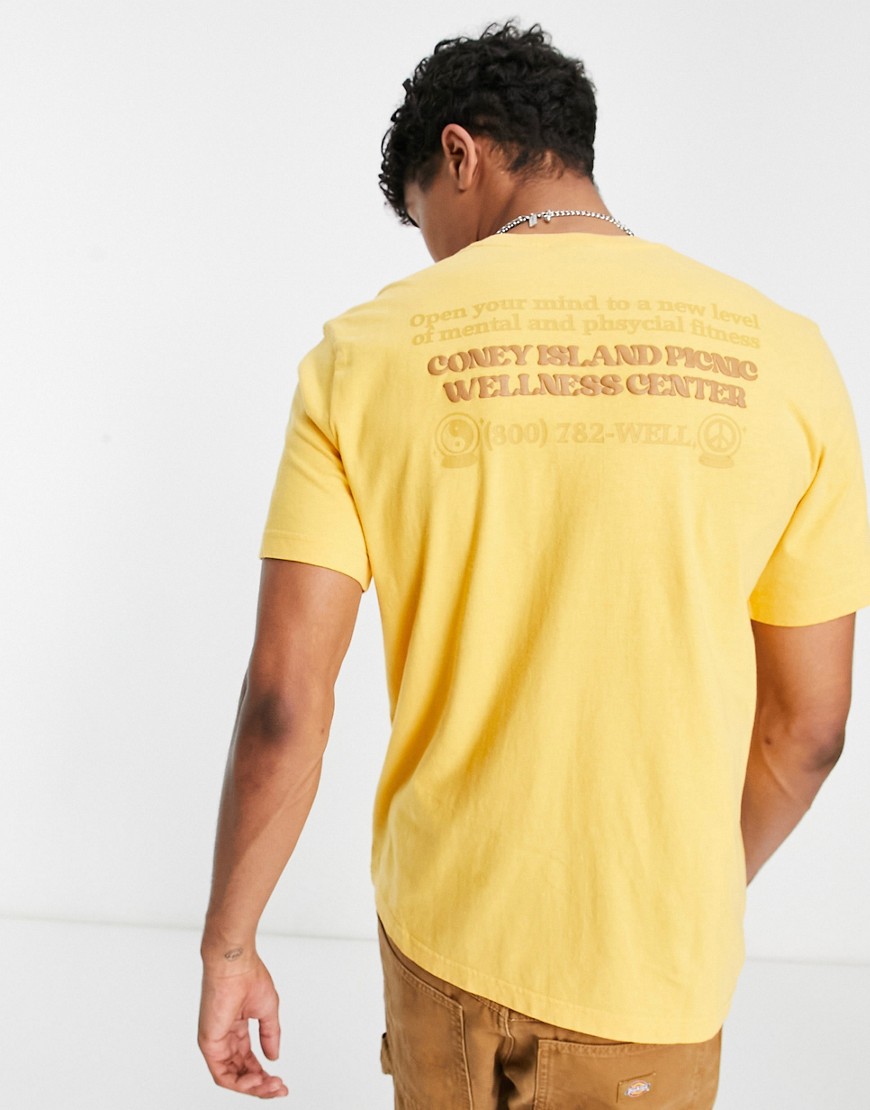mind and body t-shirt in yellow with placement prints