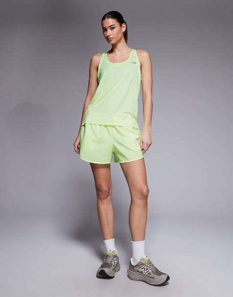 Conjunto amarillo neón Sport Essentials de New Balance - view 1