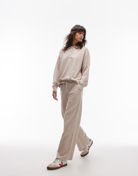 Conjunto beis de sudadera y joggers de piqué de Mango - view 1