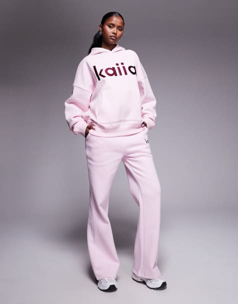 Conjunto burdeos y rosa pastel de joggers y sudadera extragrande con capucha y logo bordado de Kaiia - view 1