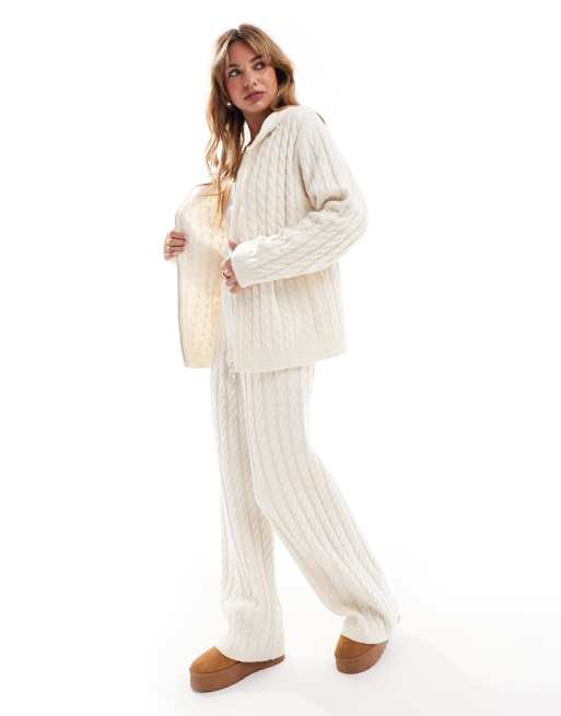 Conjunto color crema de pantalones y sudadera de corte alargado con capucha de punto de ochos de mezcla de lana de 4th & Reckless