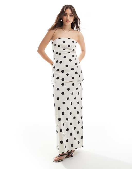 Conjunto color crema de top largo con escote palabra de honor y falda larga de tejido efecto lino de 4th & Reckless
