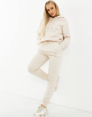 Chandal color crema clearance