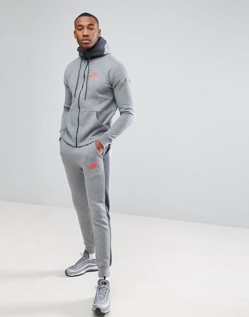 Conjunto de chándal moderno en gris 861642-091 de Nike