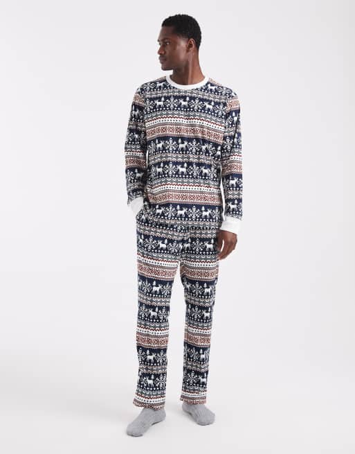 Conjunto de estar por casa con estampado de grecas alpinas de Navidad de Jack & Jones
