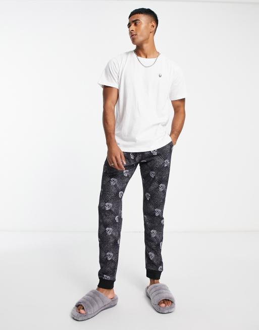 Conjunto de estar por casa negro y blanco con estampado de ondas y calaveras de Bolongaro Trevor