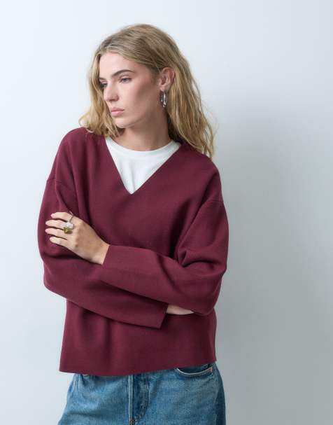 Conjunto de jersey estructurado con cuello de pico en burdeos - view 1