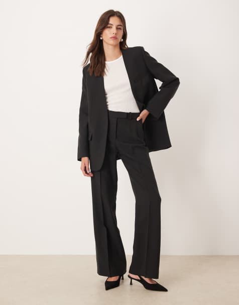 Conjunto de sastre negro de pantalones y americana sin solapas Capsule de Mango - view 1