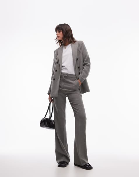 Conjunto gris claro de pantalones y americana extragrande con doble botonadura de Mango - view 1