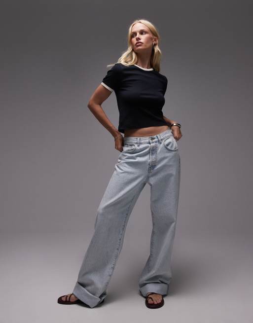 Conjunto negro con volante en contraste en los bordes de Topshop