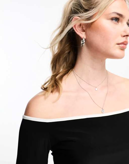 Conjunto negro de top con escote Bardot y ribetes en contraste de ASOS DESIGN, 2 de 4