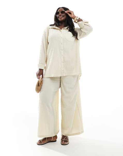 Conjunto playero color piedra de tejido texturizado de Esmée Curve - view 1