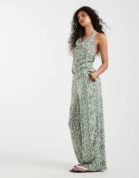 Conjunto verde con estampado de mosaico de pantalones de pernera ancha y top con cuello halter desbocado de Vero Moda - view 1