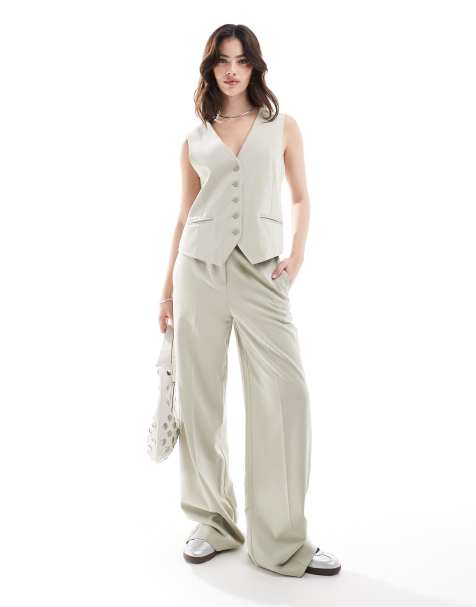 Conjunto verde pistacho Angie de French Connection - view 1