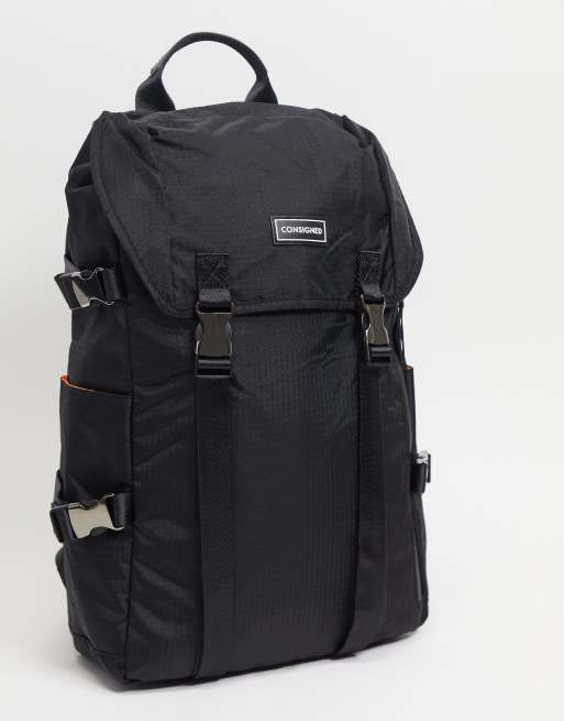 Consigned clip best sale backpack in black