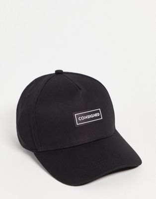 Consigned logo baseball cap in black