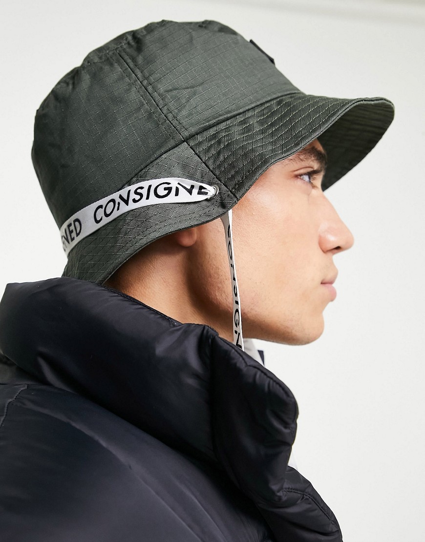 Consigned taped logo strap bucket hat in khaki-Green