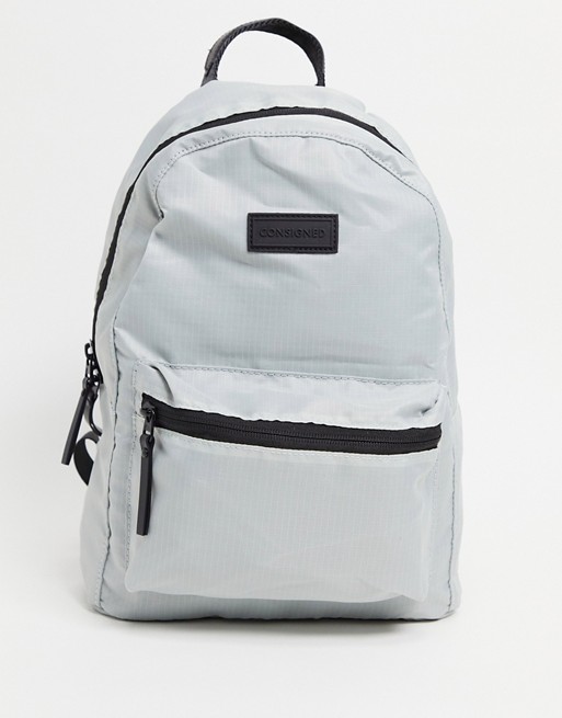 Consigned zip round pocket backpack in light grey