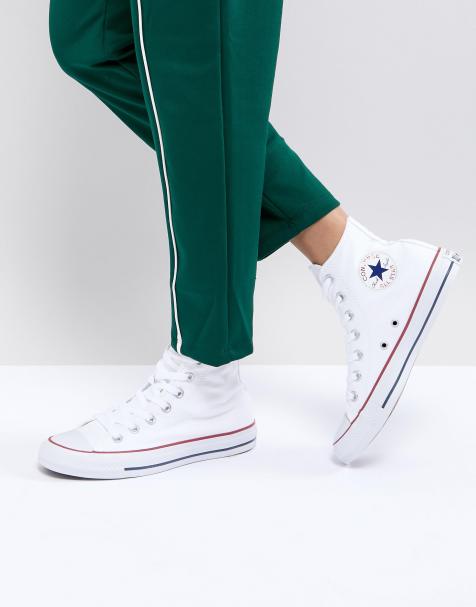 4390900-1-whitecanvas
