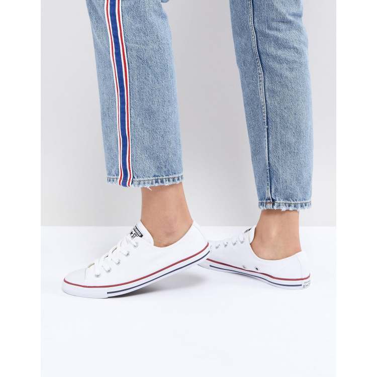 Difference between converse store ox and dainty