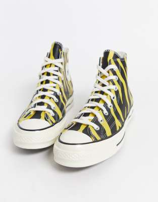 converse yellow black