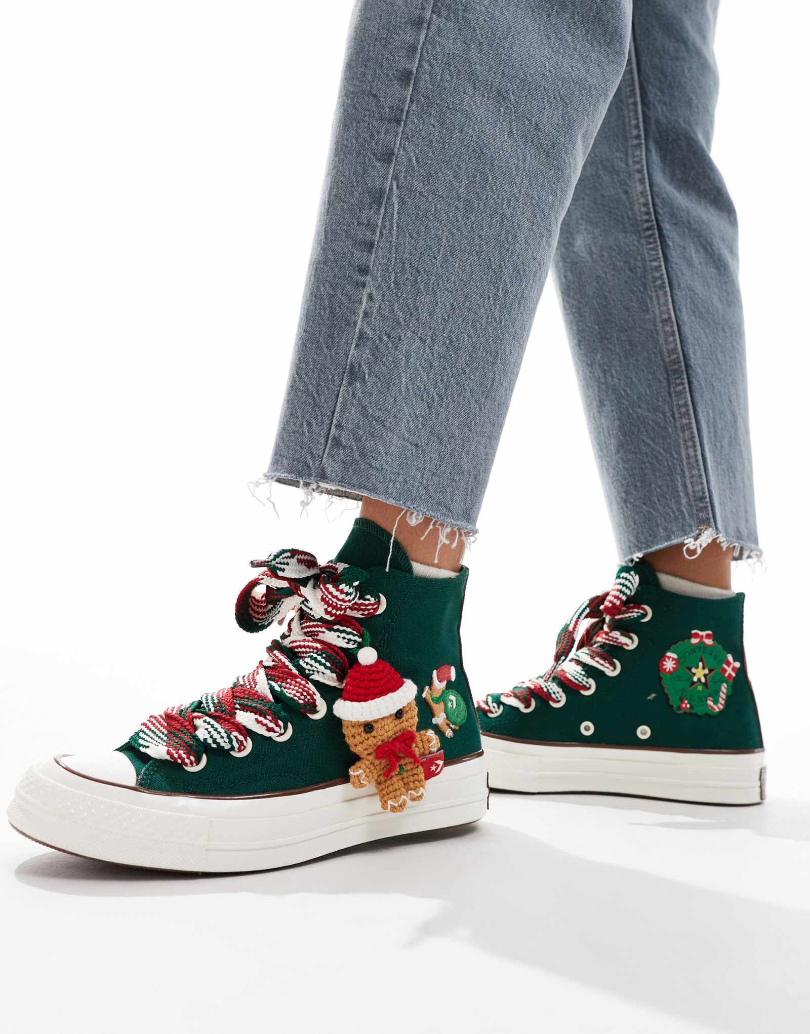 Рождественские кроссовки Converse Chuck 70 с зелеными и красными деталями 