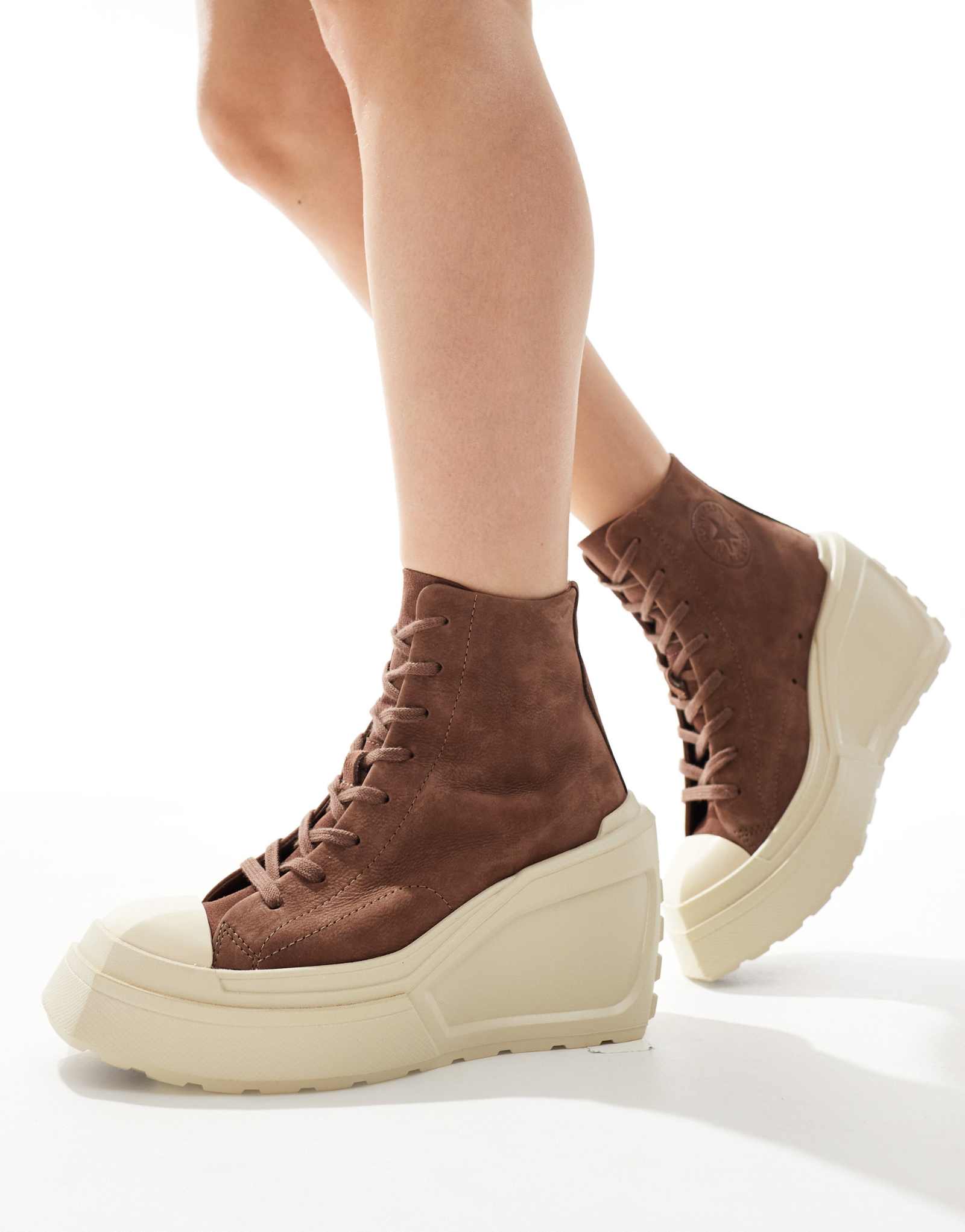 Коричневые высокие кеды на танкетке Converse Chuck 70 De Luxe