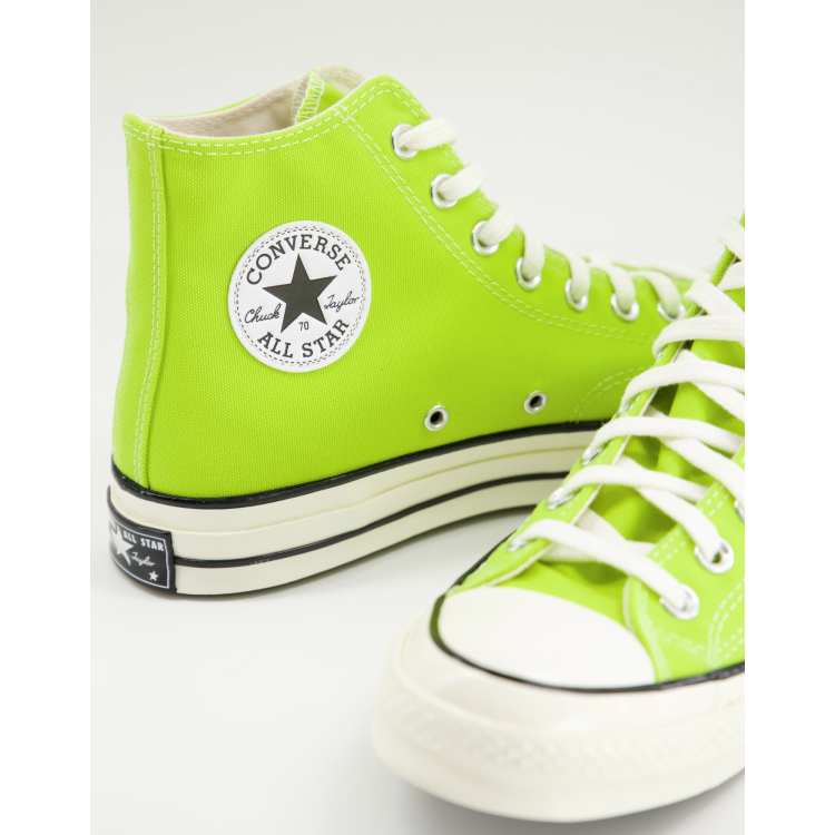 Neon cheap green converse