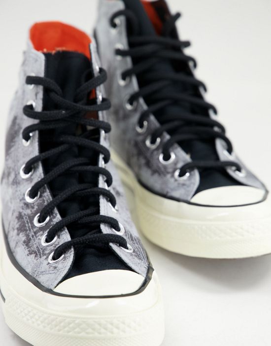 https://images.asos-media.com/products/converse-chuck-70-hi-gore-tex-graphic-print-sneakers-in-ash-stone/201366780-3?$n_550w$&wid=550&fit=constrain