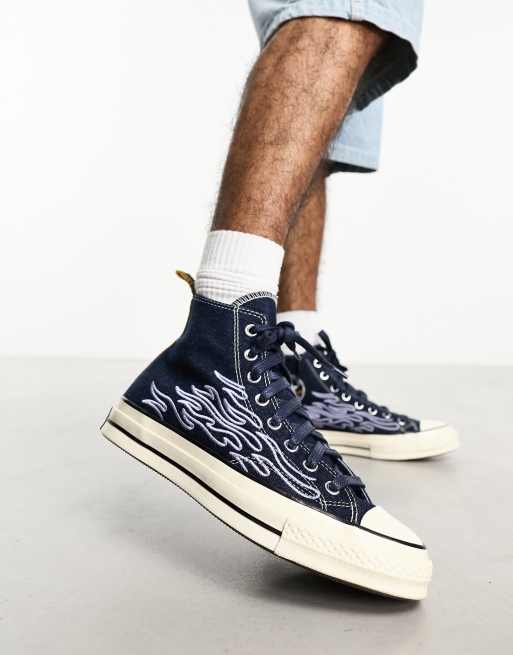 Converse - Chuck 70 Hi - Mørkeblå sneakers med flammedetaljer i denim