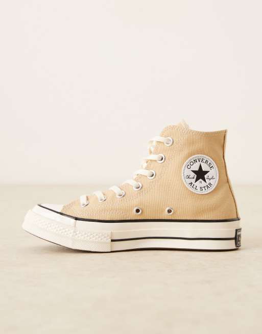 Converse Chuck 70 Hi sneakers in beige, 2 of 5