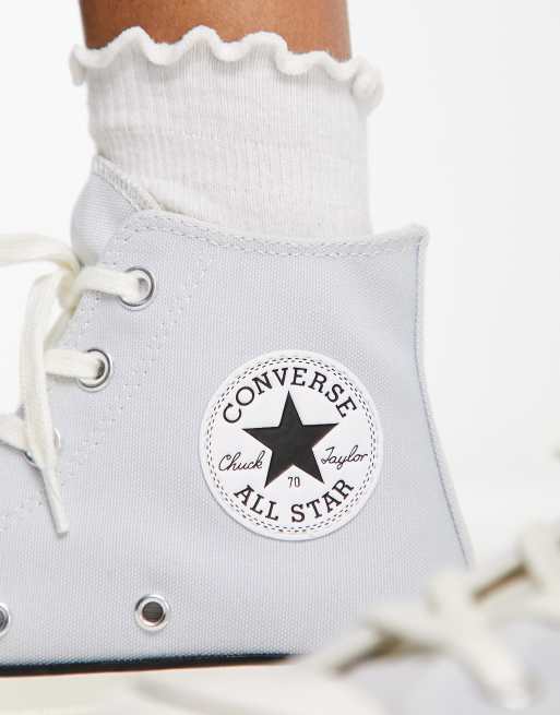 Grey and clearance white converse