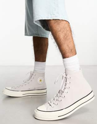 Converse Chuck 70 Hi Sneakers In Light Gray