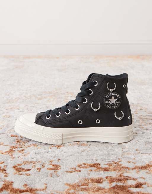 Converse – Chuck 70 Hi – Svarta, höga sneakers med silvriga metalldetaljer, 2 av 5