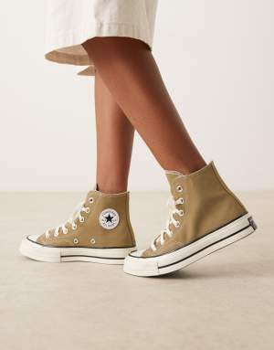 Converse Chuck 70 Hi trainers in olive green