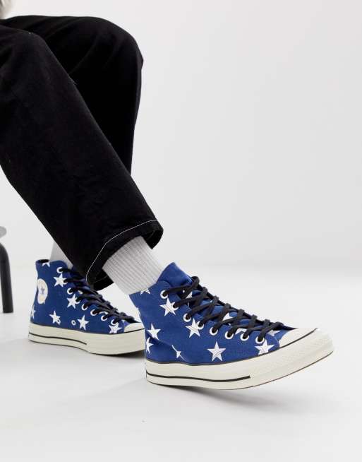 Converse star print trainers new arrivals