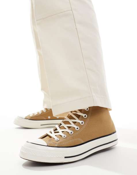 Converse Chuck 70 Hi trainers in tan - view 1