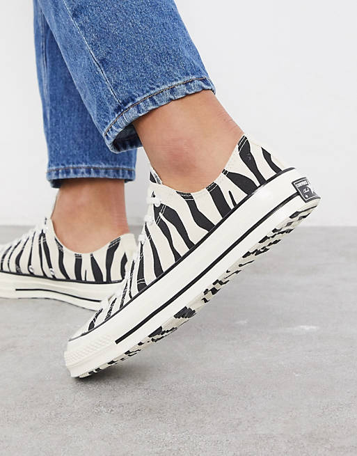 Dierentuin fles Voetzool Converse Chuck 70 Ox Archive Zebra Print sneakers in black and white | ASOS