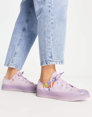 Oxygen hot sale purple converse