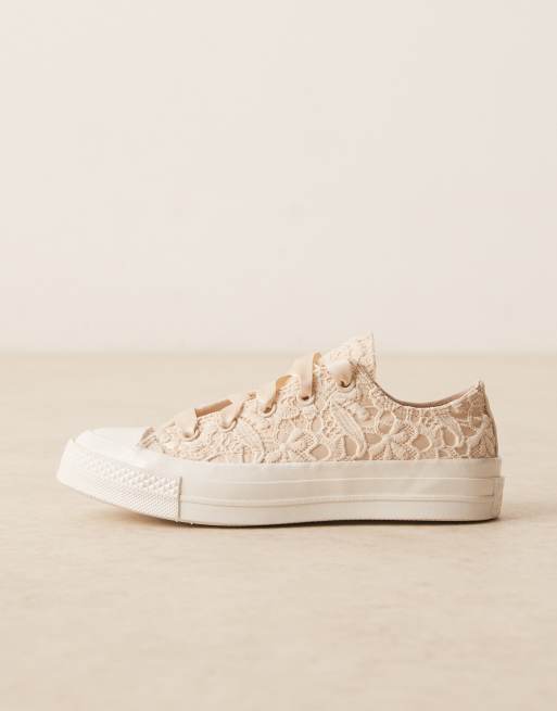 Converse Chuck 70 Ox sneakers in beige lace with ribbon laces
