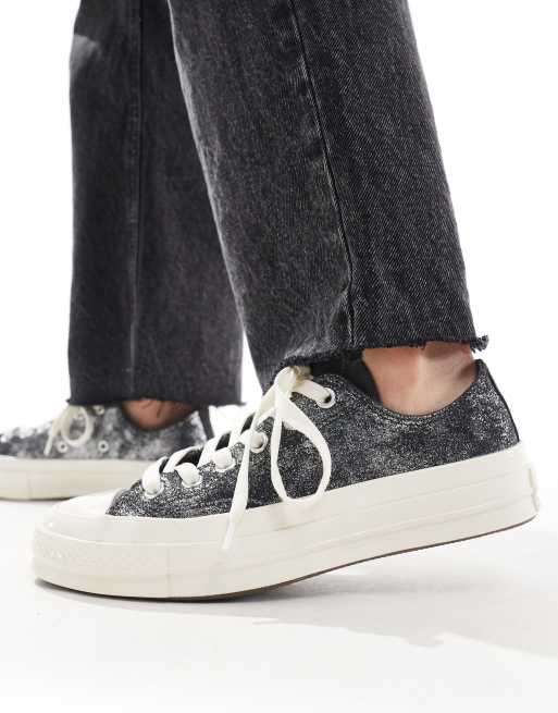 Converse Chuck 70 Ox sneakers in dark silver, 4 of 5