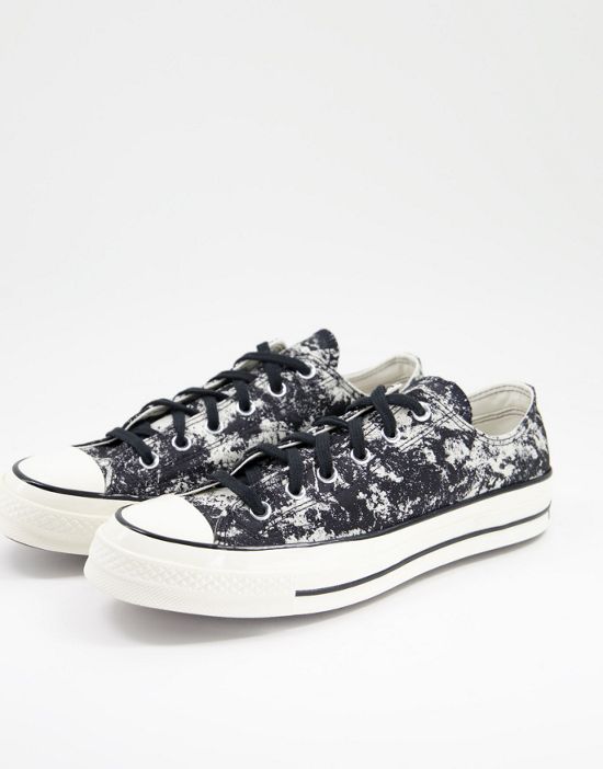 https://images.asos-media.com/products/converse-chuck-70-ox-surface-fusion-jacquard-sneakers-in-black/200455732-1-black?$n_550w$&wid=550&fit=constrain